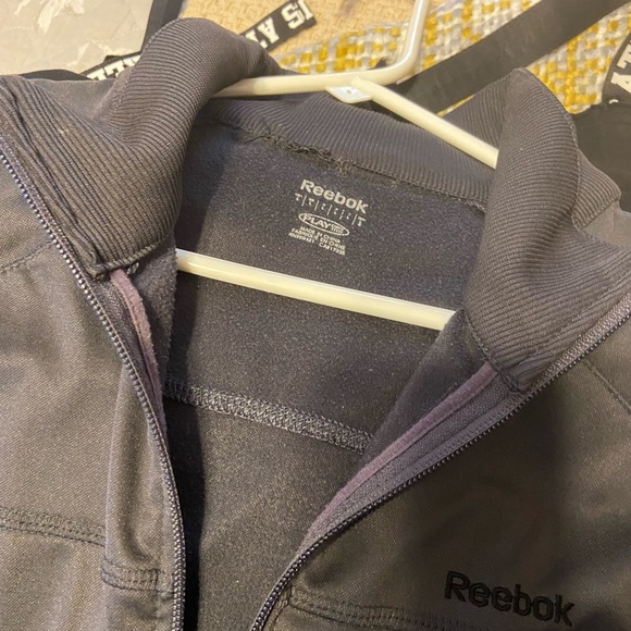 💥Flash Sale💥 Reebok” Heather Gray Athletic Jacket - Picture 4 of 4